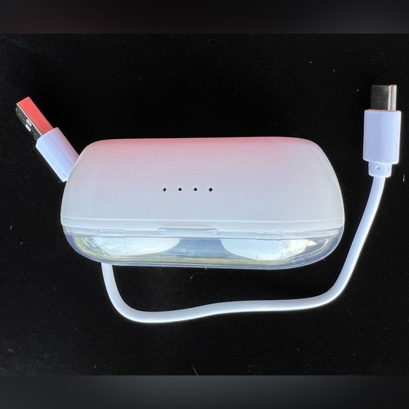 STAR VISTA BLUETOOTH STEREO TWIN EARBUDS ARE NEW IN THE BOX - Picture 4 of 7